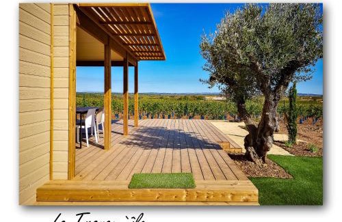 Pomerols Ski Chalet | Cozy Chalet with Heated Pool, Near Beach and Activities