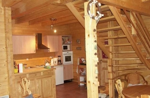 Venosc Ski Chalet | Chalet, 250m from resort center, swimming pool, sauna, terrace, balcony, tv, 180m², Les 2 Alpes