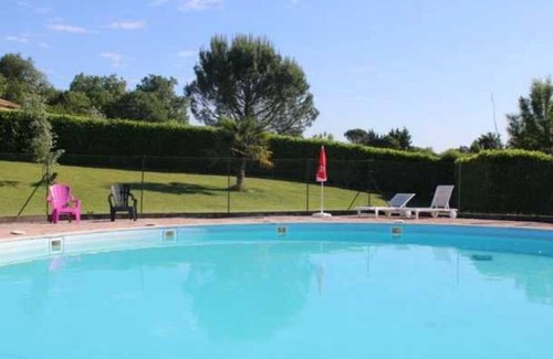 Casties-Labrande Ski Chalet | Relaxing Chalet with Pool, Spa & Family-Friendly Amenities