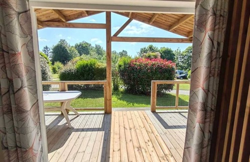 Pouldreuzic Ski Chalet | Chalet 3 étoiles - Piscine - ccaaaed