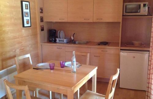 Lempdes-sur-Allagnon Other | Chalet 3 pièces avec terrasse - 6 personnes - API-1-52-609