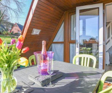 Martin Ski Chalet | Beautiful Chalet 47 By The Sea with Private Beach Access