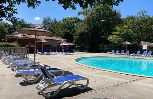 Sainte-Eulalie-en-Born Other | Discover Comfort at Chalet - Camping du lac in Sainte Eulalie