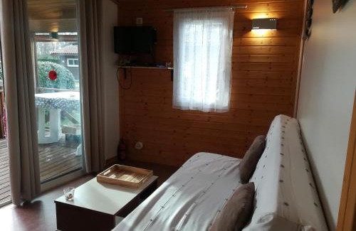 Sainte-Eulalie-en-Born Other | Discover Comfort at Chalet - Camping du lac in Sainte Eulalie