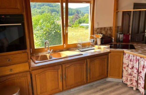 Tendon Ski Chalet | Cozy Chalet for 6 Near Gerardmer with Family Amenities