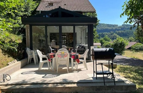Tendon Ski Chalet | Cozy Chalet for 6 Near Gerardmer with Family Amenities