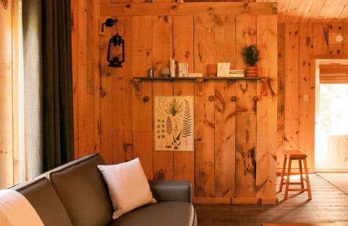Val David Ski Chalet | Experience Chalet 8: Family-Friendly Retreat with Top Ratings