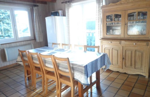 Fraize Ski Chalet | Inviting Chalet for 9 with Spa, Hot Tub & High Ratings