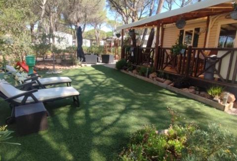 Puget-sur-Argens Apartment | Exceptional Chalet A L Oasis Village with Pool & Hot Tub