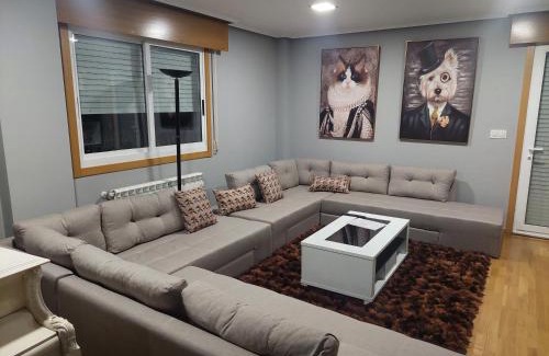 Ourense House | Chalet A Solo: 5 Min from Ourense with Garden & BBQ