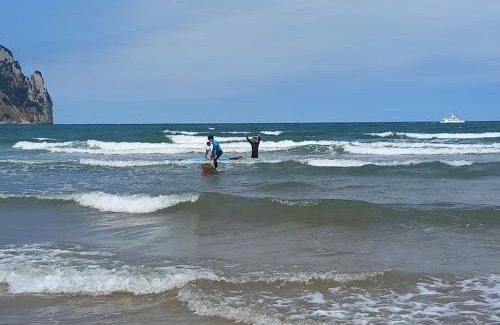 Laredo House | Beachside Chalet Just Steps from the Ocean & Rated 9.5/10