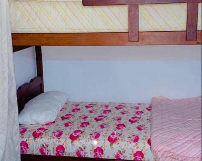Las Colinas de Peralta Ramos House | Tranquil Chalet Alfar: Pet-Friendly Retreat with Ocean View
