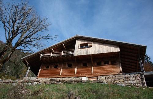 Abondance Ski Chalet | Top-Rated Chalet Alpage with Breakfast & Family Amenities