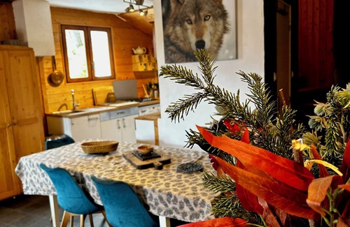 Huez-en-Oisans Ski Chalet | Chalet Martine: Mountain View with Garden Terrace & BBQ