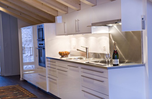 Zermatt Apartment | Inviting Chalet Altesse Serviced Apartments with Spa Access
