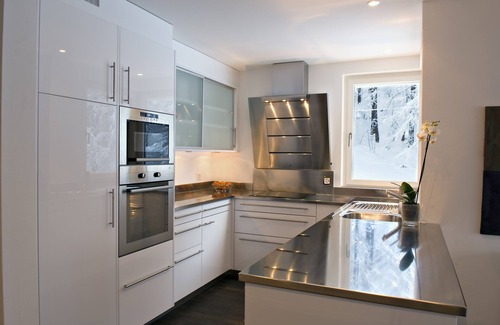 Zermatt Apartment | Inviting Chalet Altesse Serviced Apartments with Spa Access