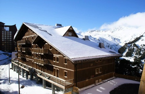 Arc-2000 Apartment | Top-Rated Chalet Altitude - Arc 2000, Ideal for Families