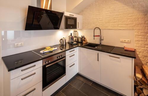 Steinach Apartment | Family-Friendly Retreat at Chalet am Breitenberg - Rated 9/10