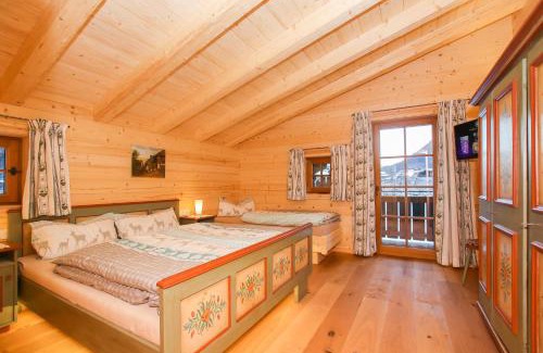 Sankt Martin bei Lofer Ski Chalet | Chalet am Müllergut: 10/10 Rated with Pet-Friendly Comfort