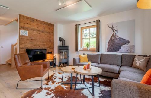 Donnersbachwald Ski Chalet | Pet-Friendly Oceanfront Stay at Chalet Amsel - Rated 8.3