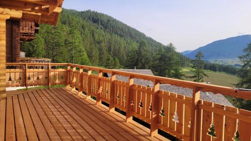 Le Devoluy Ski Chalet | Stunning Chalet Aneloup with Ocean View & Private Pool