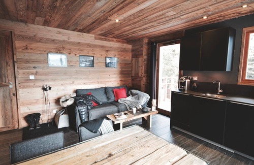 Superbolquere Ski Chalet | Discover Les Chalets Secrets: Unique Mountain Retreats