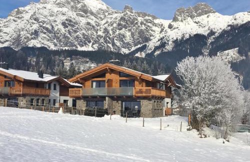 Leogang Ski Chalet | Relaxing Chalet Anna XL in Leogang with Spa & Ocean View