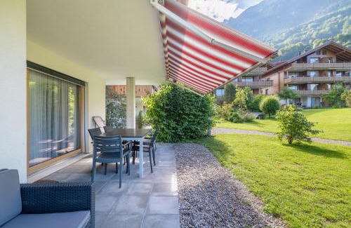 Iseltwald Apartment | Relax at Chalet Apartments Iseltwald with Oceanfront Access