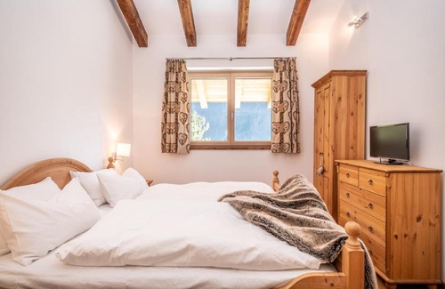 Bad Hofgastein Apartment | Chalet-Appartement with Penthouse Flair - 4-Star Comfort