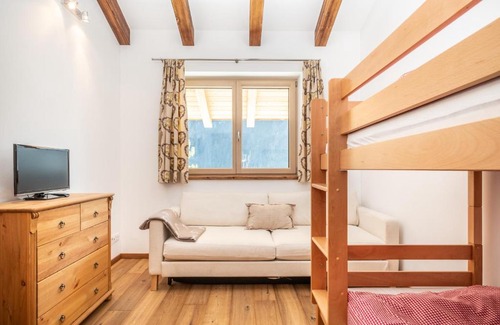 Bad Hofgastein Apartment | Chalet-Appartement with Penthouse Flair - 4-Star Comfort