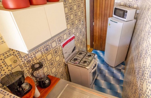 Bananal Ski Chalet | Cozy Chalet Araucária with Lake View in Serra da Bocaina