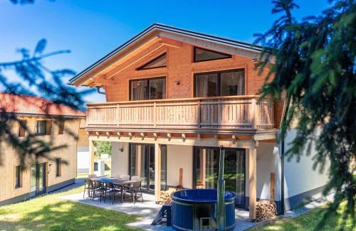 Sankt Englmar Ski Chalet | Relaxing Chalet Arber with Private Hot Tub in St Englmar
