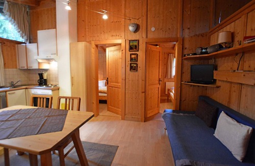 Sautens Apartment | Chalet Astrid 1 - Active Oceanfront Vacation Apartments