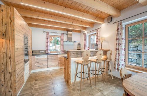 Sankt Margarethen im Lungau Ski Chalet | Family-Friendly Chalet Fischerkogel by the Ski Slopes