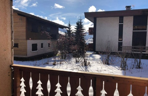Cognet Apartment | Relax at Chalet Atlas: Pool, Spa & Family-Friendly Stay