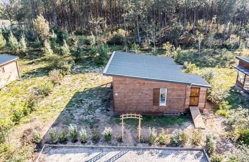 Tosse Ski Chalet | Idyllic Chalet au Coeur des Pins: Perfect for Ocean Adventures