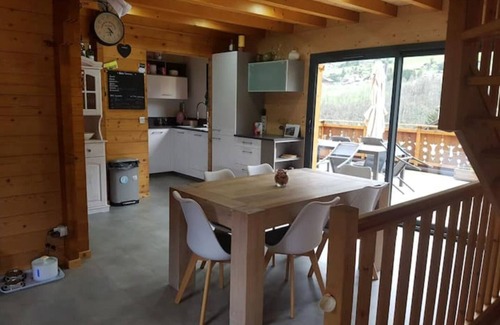Le Petit-Bornand-les-Glieres Ski Chalet | Serene Chalet au Calme with Breathtaking Views and Spa