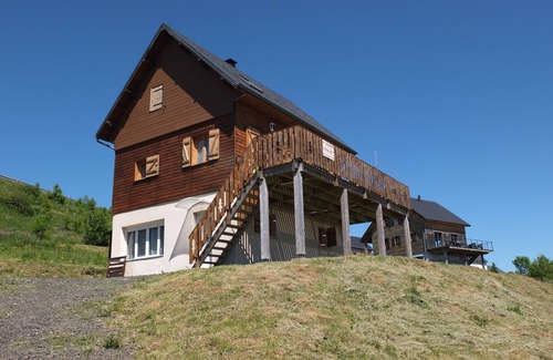 Chastreix Ski Chalet | Experience Chalet aux Portes du Parc Naturel du Sancy