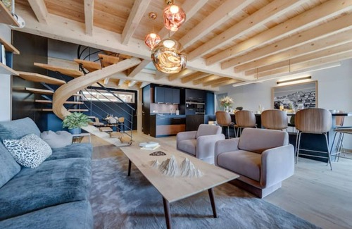 Arc-1600 Ski Chalet | Experience Chalet Béla Vya: Ski, Spa & Ocean Views