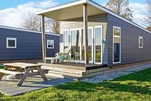 Lauwersoog Other | Chalet Babbelaar 6 - premium locatie