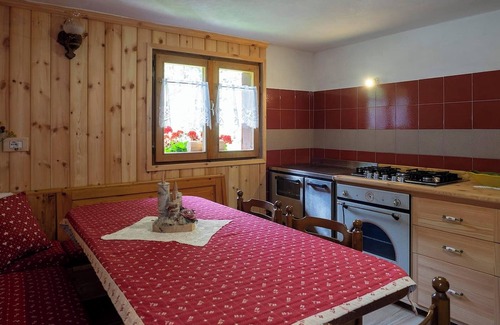 Canal San Bovo House | Beautiful Chalet 'Baita Florinda' with Garden & Spa Amenities