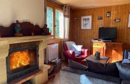 Les Praz-de-Chamonix Ski Chalet | Family-Friendly Chalet Baraka in Chamonix les Praz Awaits