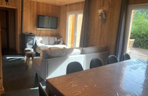 Barcelonnette Ski Chalet | Oceanfront Chalet Barcelonnette: Family-Friendly Retreat