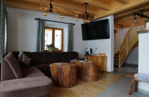 Drachselsried Apartment | Indulgent Retreat at Chalet Bauer with Hot Tub & Family Features