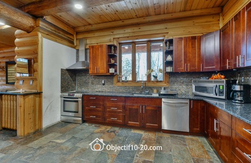Wentworth-Nord Ski Chalet | CHALET BEAVERS POND POOL