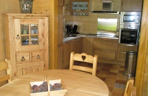 Xonrupt-Longemer Ski Chalet | Chalet Biazot: Family-Friendly Retreat with Great Reviews