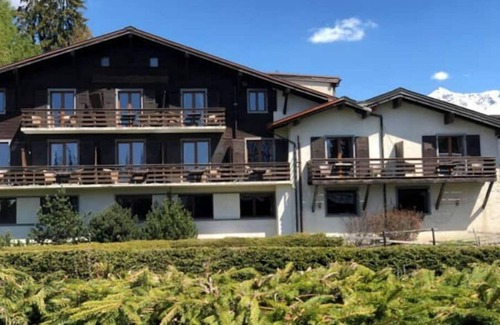 Vercorin Ski Chalet | Relax at Chalet Bien-être: Spa, Hot Tub & Family Friendly