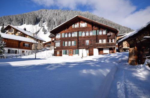 Murren Apartment | Book Your Stay at Chalet Bim Chilchli - Rated 9.2/10!