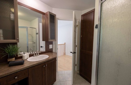 Saint Come Ski Chalet | Relaxing Getaway at Chalet Bleu - Lanaudière with Spa & Lake View