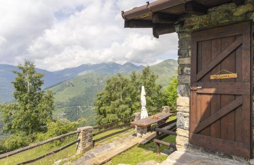 Peglio Apartment | Chalet Bodone by Halldis